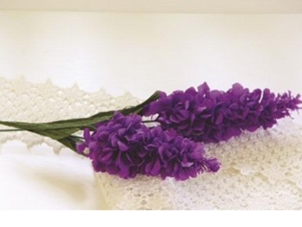 Cách làm hoa oải hương với 3 bước đơn giản từ giấy nhún